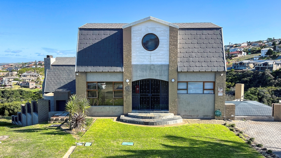 5 Bedroom Property for Sale in Dana Bay Western Cape